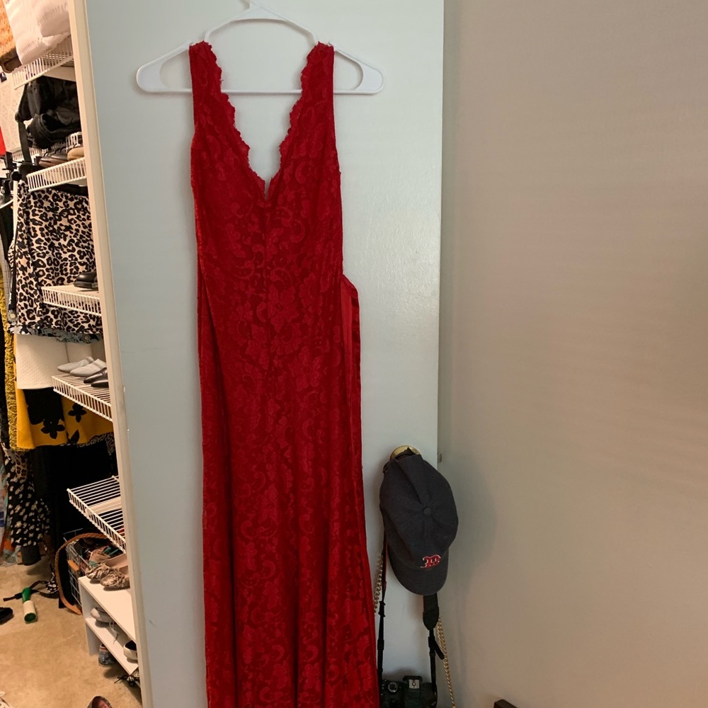 Windsor red lace dress